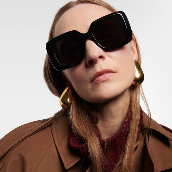 New, CELINE Sunglasses CL40263F 01A Authentic main image 6